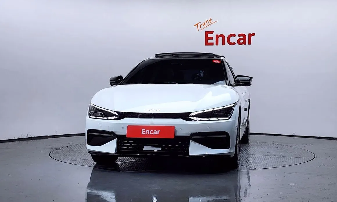 Kia EV6 2023 из KR, фото 5