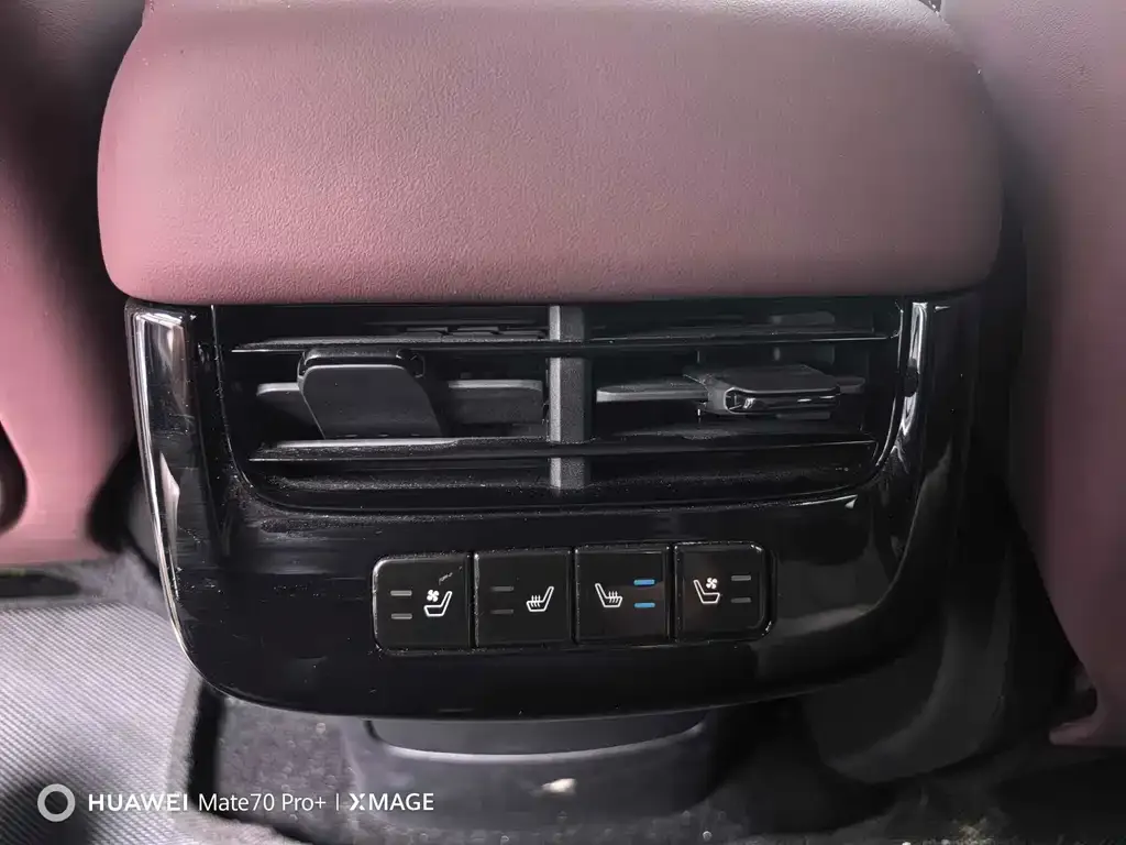 BYD Seal — фото 4