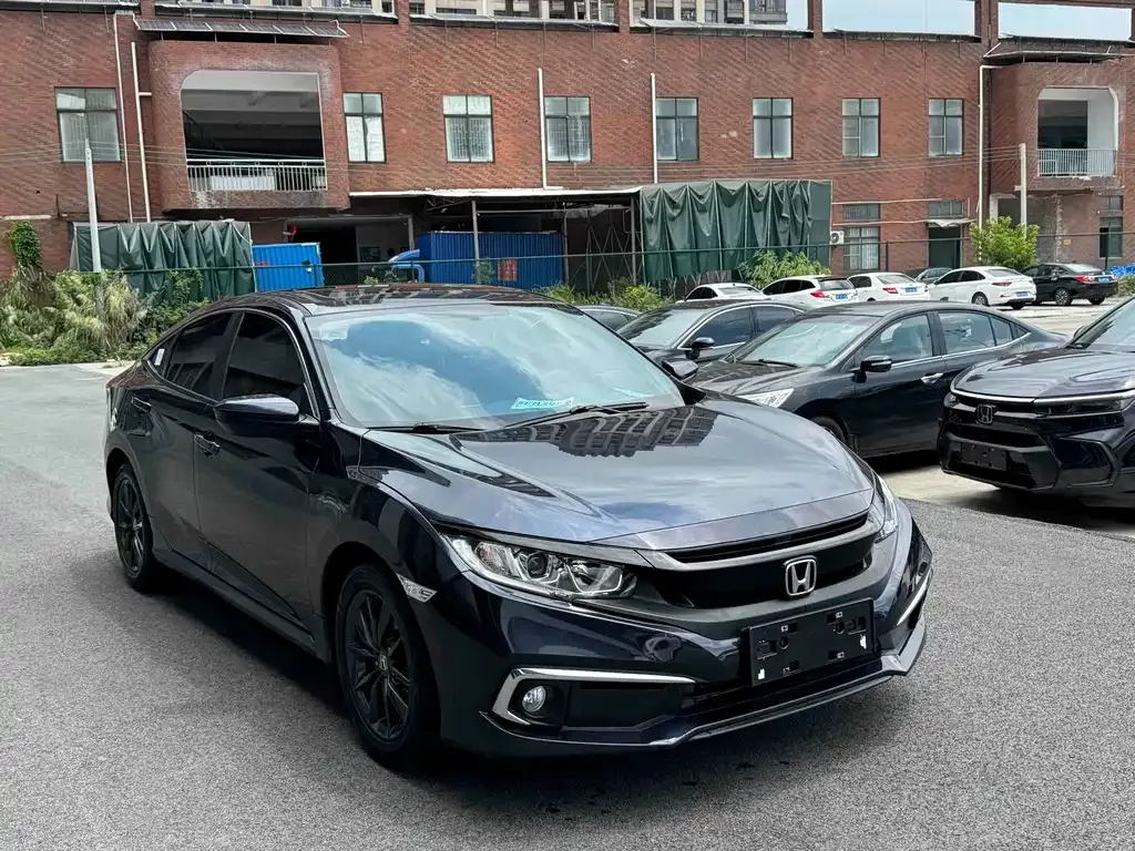 Honda Civic — фото 6