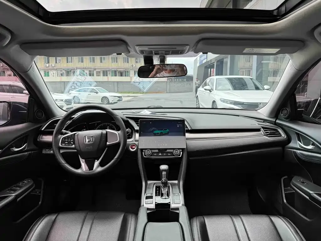 Honda Civic — фото 2