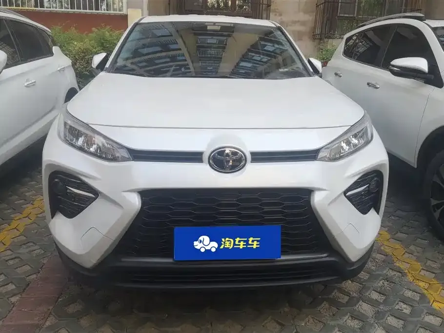 Toyota Wildlander 2024 из CN, фото 8