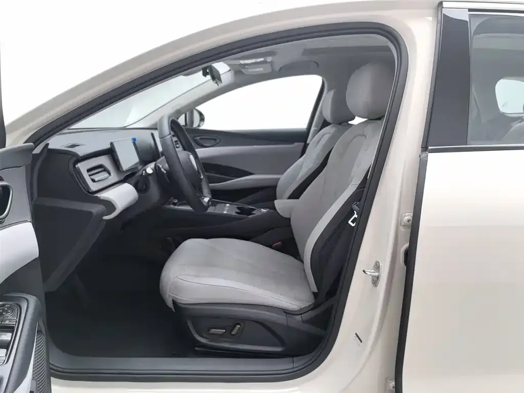 BYD Seal 06 DM-i Touring Edition 2025 из CN, фото 3