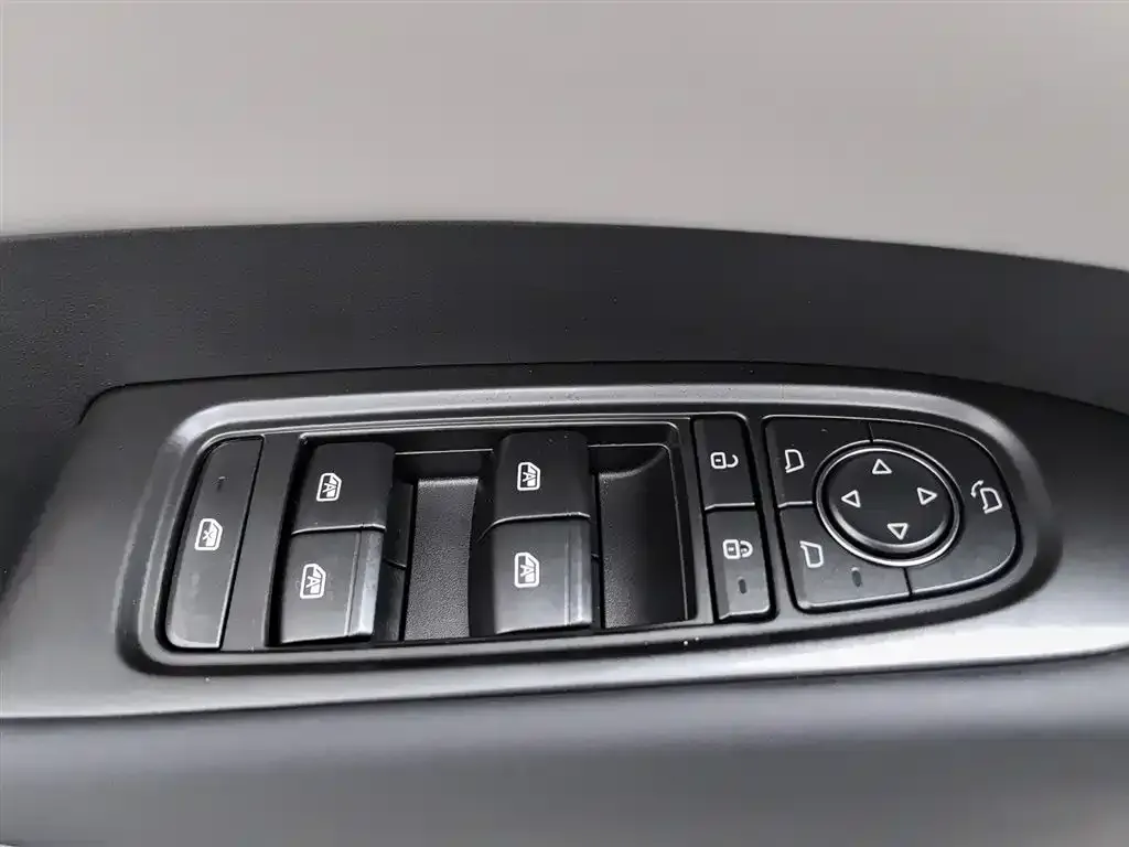 BYD Seal 06 DM-i Touring Edition 2025 из CN, фото 2