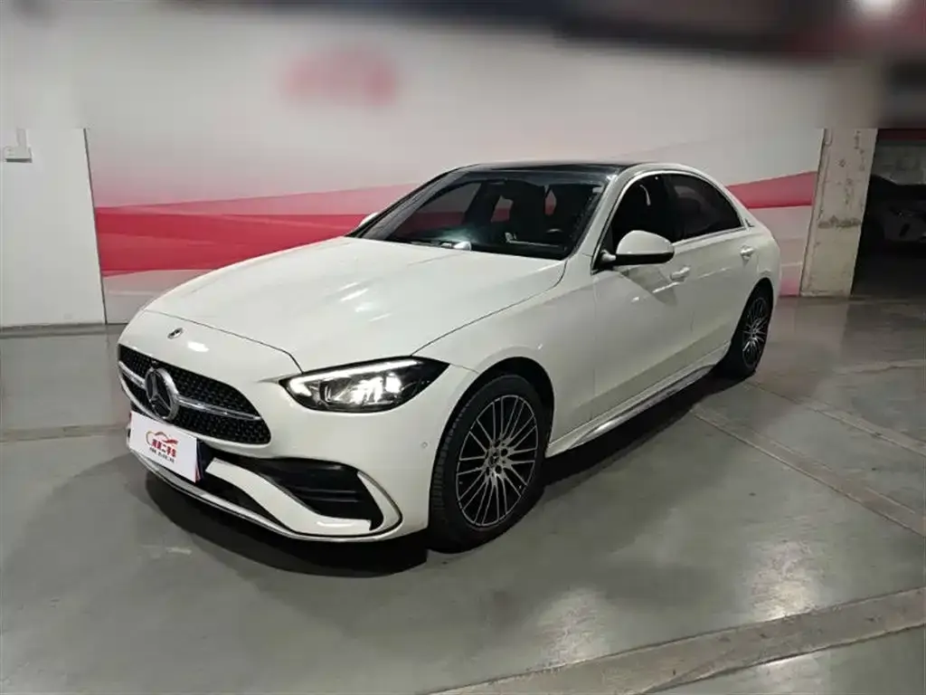 Mercedes-Benz C-Class — фото 1