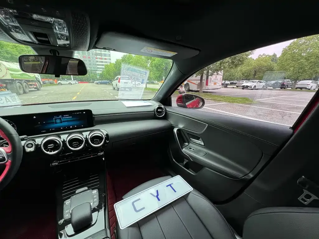 Mercedes-Benz A-Class 2021 из CN, фото 3