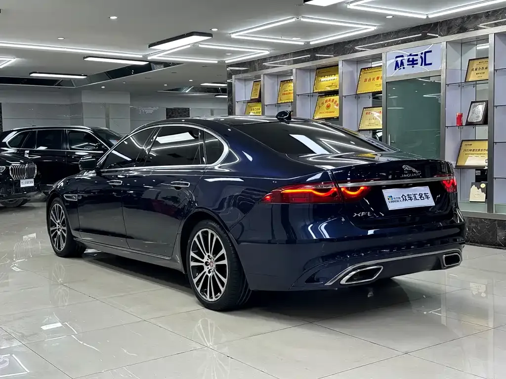 Jaguar XFL — фото 10