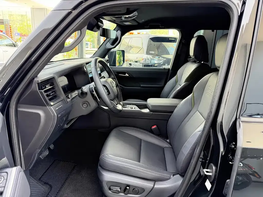 Lexus GX 2025 из CN, фото 7