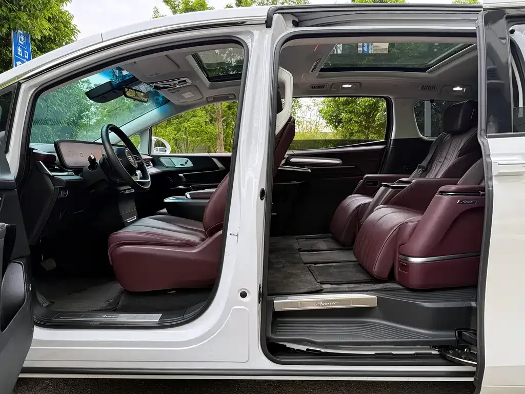 Buick Century 2023 из CN, фото 5