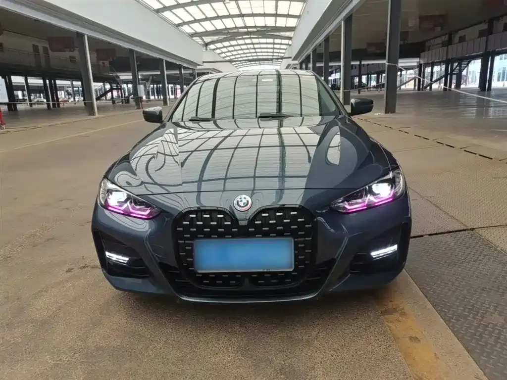 BMW 4 Series 2022 из CN, фото 10