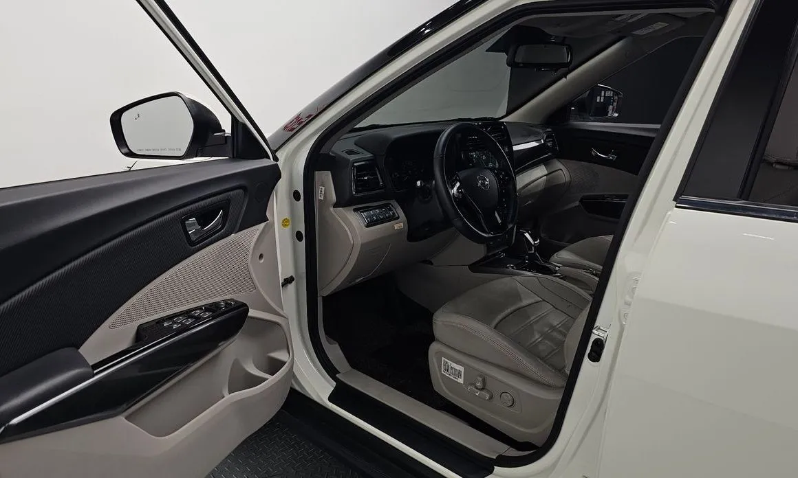 KG Mobility (Ssangyong) TIBOLI 2022 из KR, фото 7