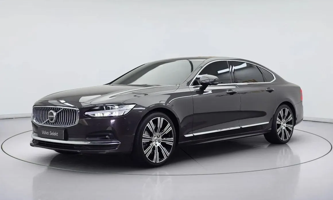 Volvo S90 — фото 1
