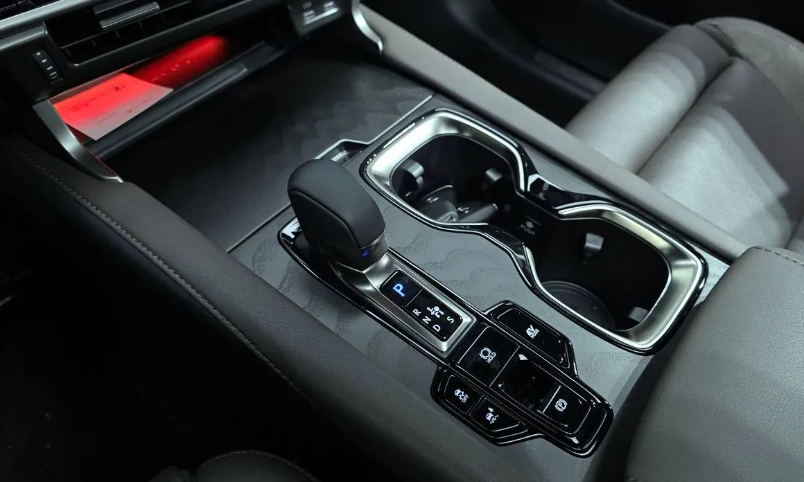 Lexus RX 2025 из KR, фото 8