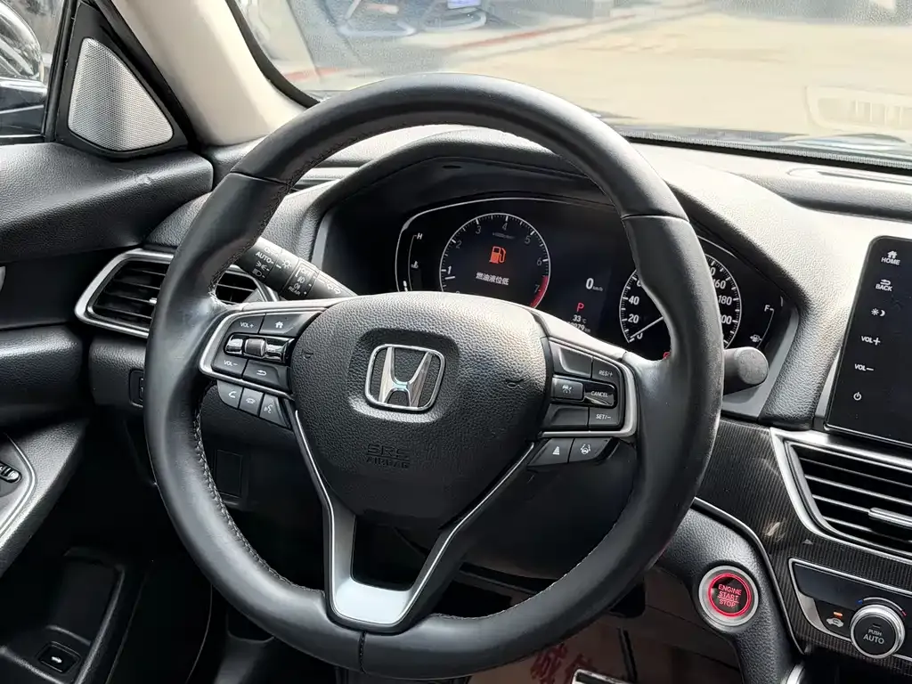 Honda Accord — фото 6