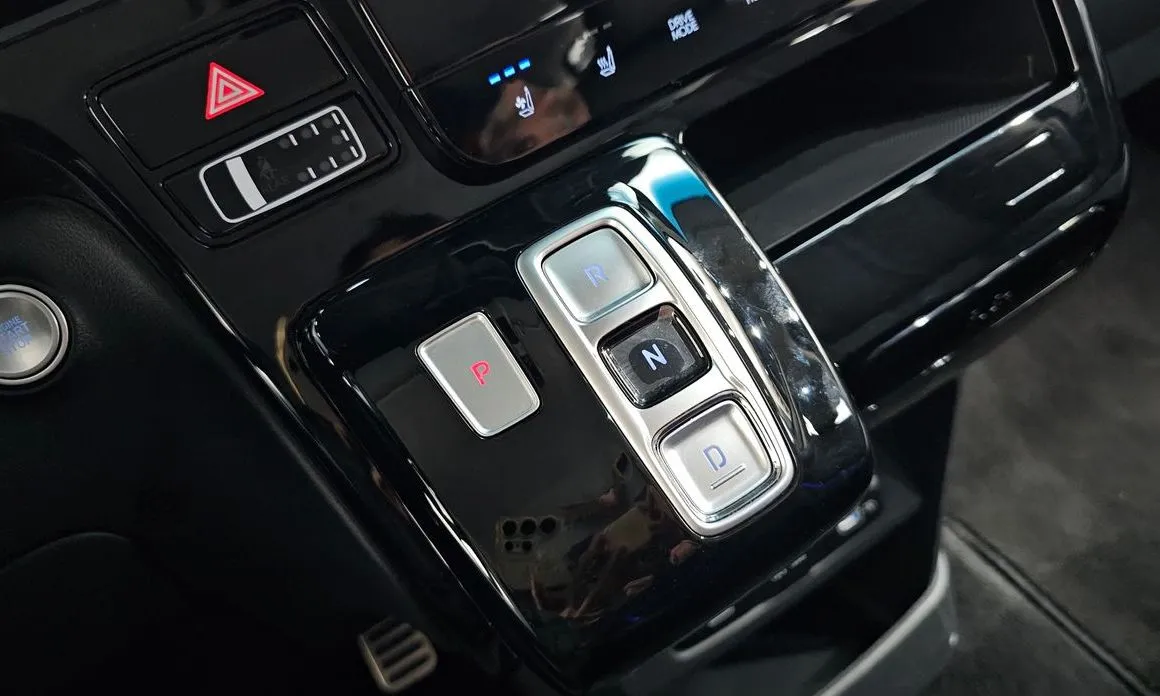 Hyundai Staria 2023 из KR, фото 10