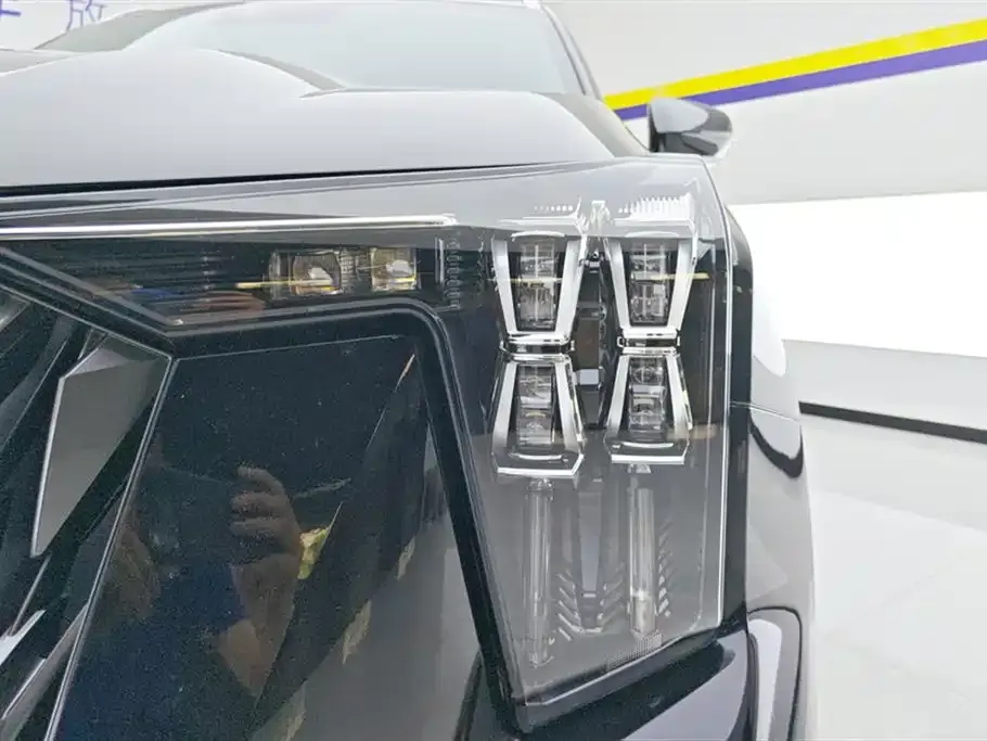 GAC Motor Trumpchi GS8 — фото 3