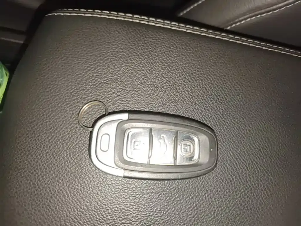 Hongqi H7 2021 из CN, фото 6
