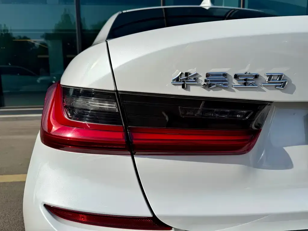 BMW 3 Series — фото 7