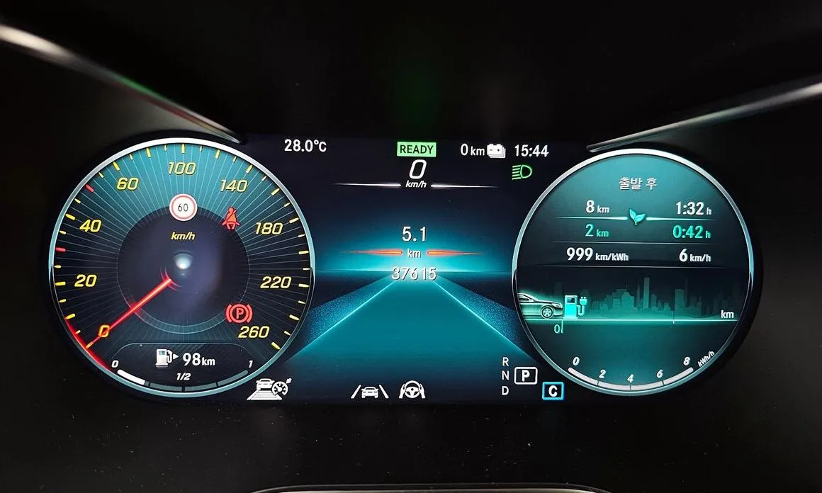 Mercedes-Benz GLC-Class 2021 из KR, фото 3