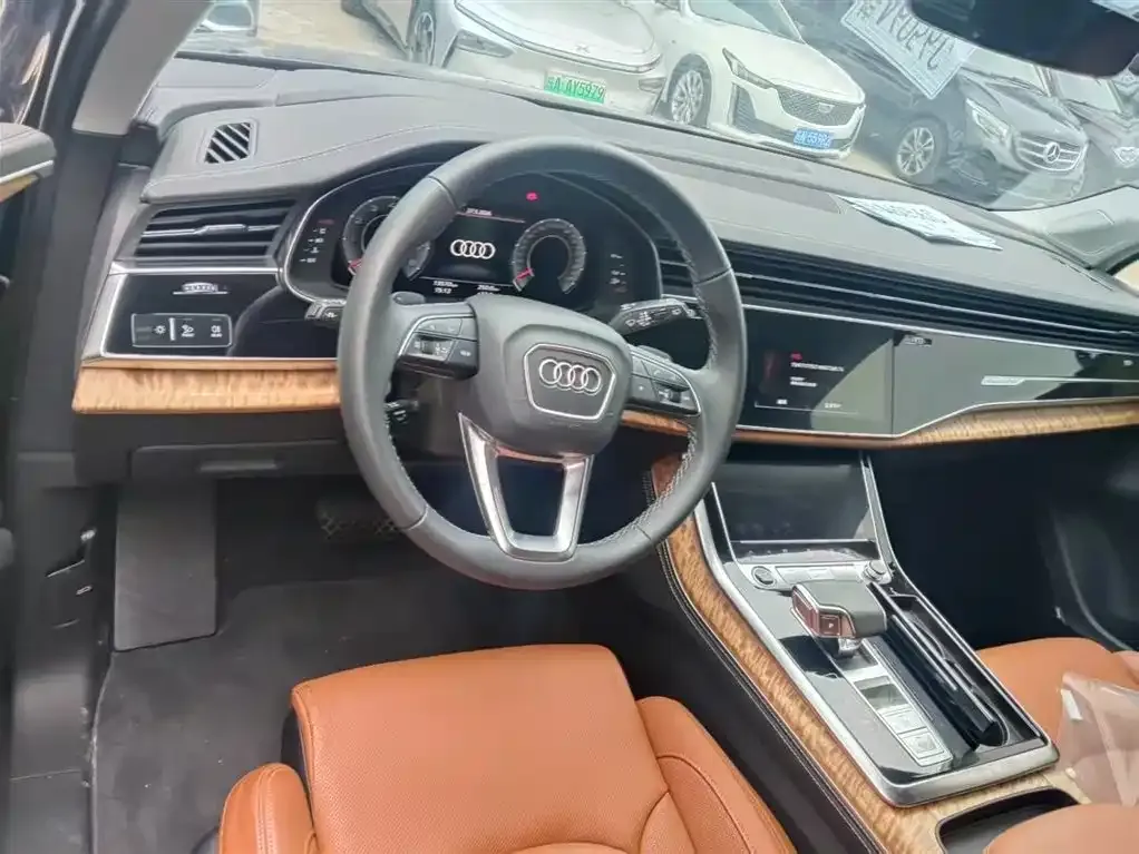 Audi Q7 — фото 4