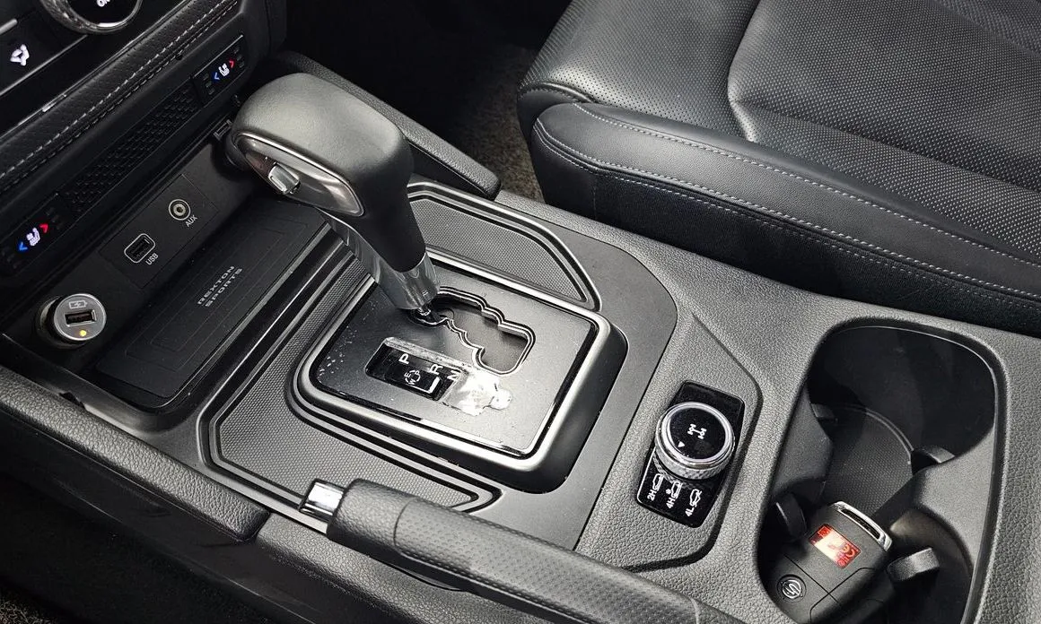 KG Mobility (Ssangyong) Rexton 2021 из KR, фото 10