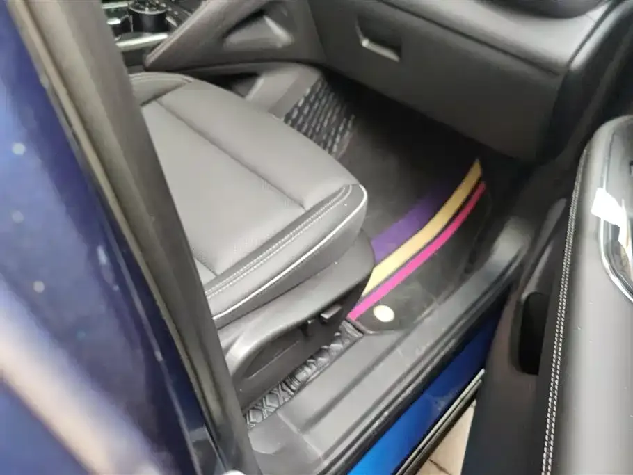 Buick Envision Plus — фото 3
