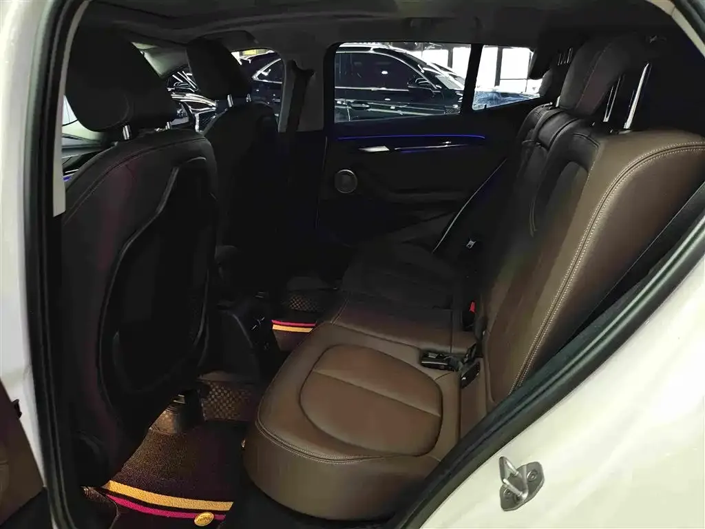 BMW X2 2023 из CN, фото 2