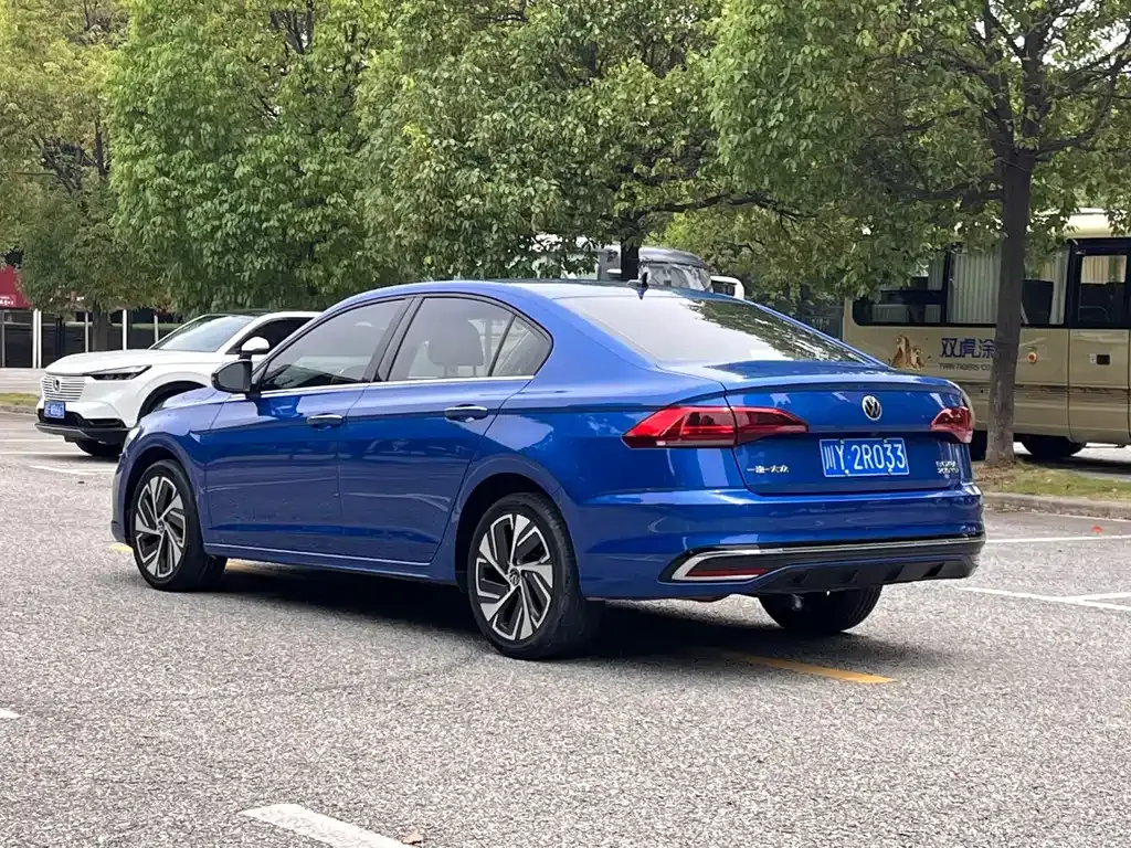 Volkswagen Bora 2022 из CN, фото 7