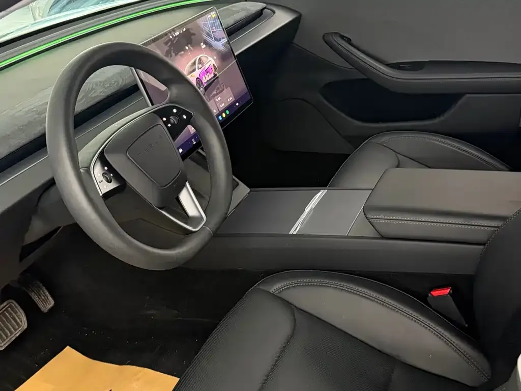 Tesla Model 3 — фото 4