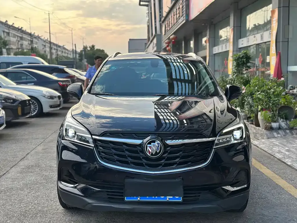 Buick Envision Plus — фото 6