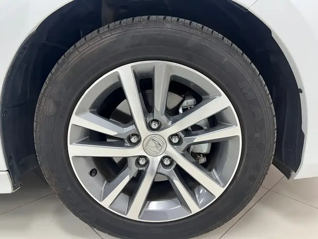 Honda Civic — фото 10