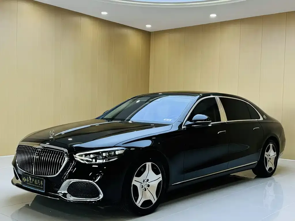 Mercedes-Benz S-Class — фото 1