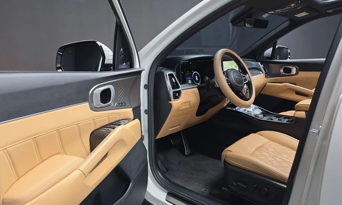 Kia Sorento — фото 4