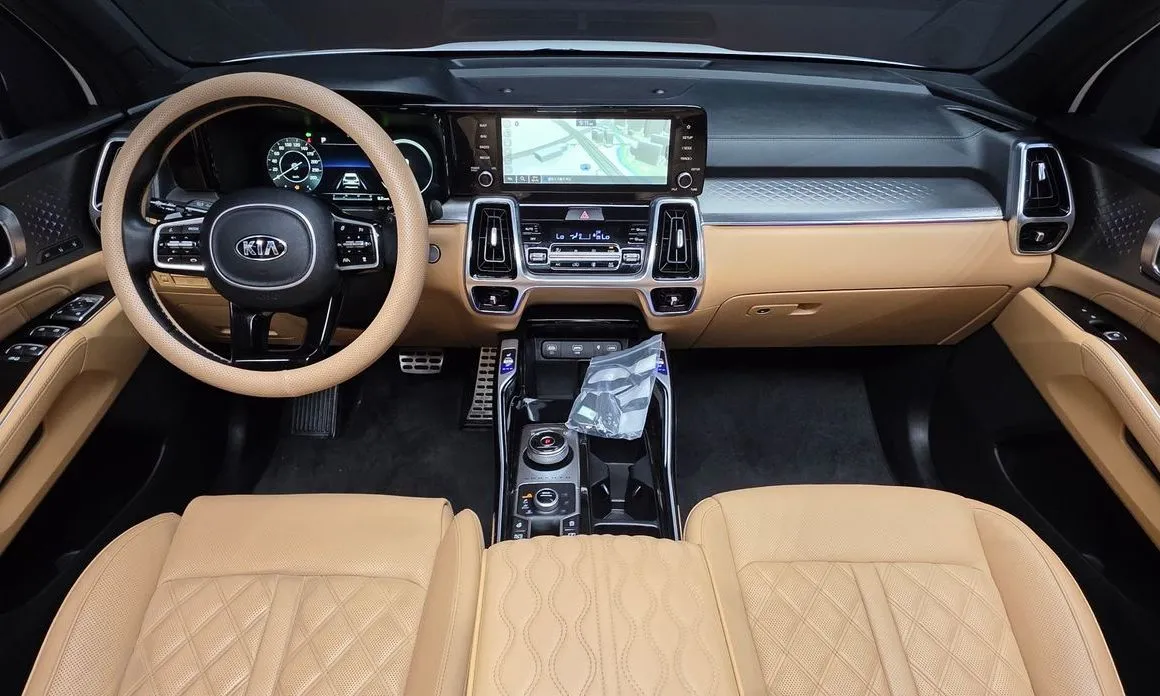 Kia Sorento — фото 5