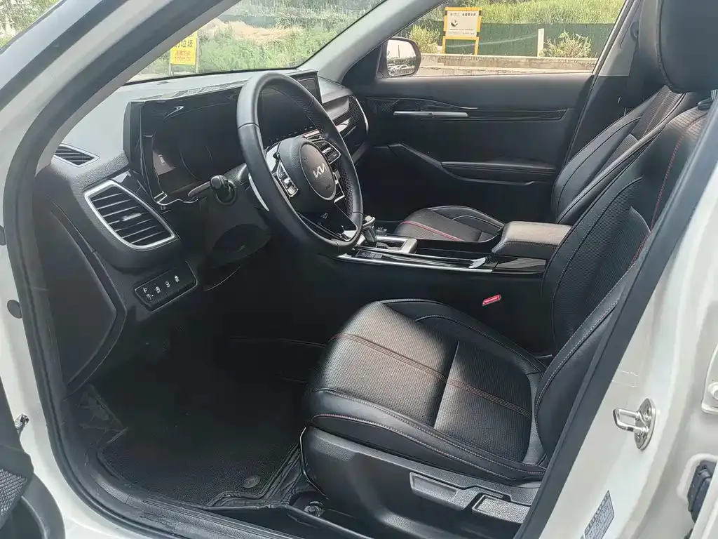 Kia KX3 2021 из CN, фото 10