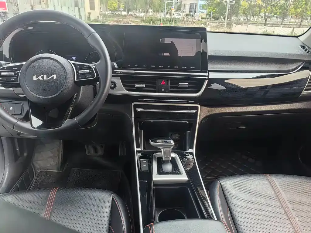 Kia KX3 2021 из CN, фото 5