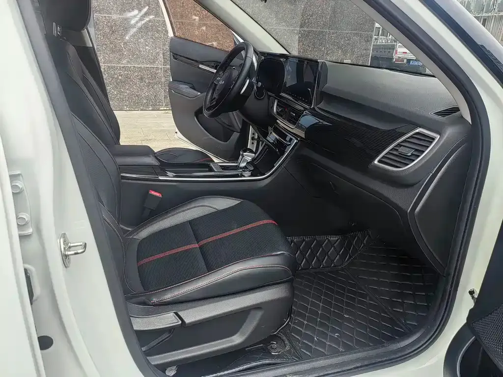 Kia KX3 2021 из CN, фото 8