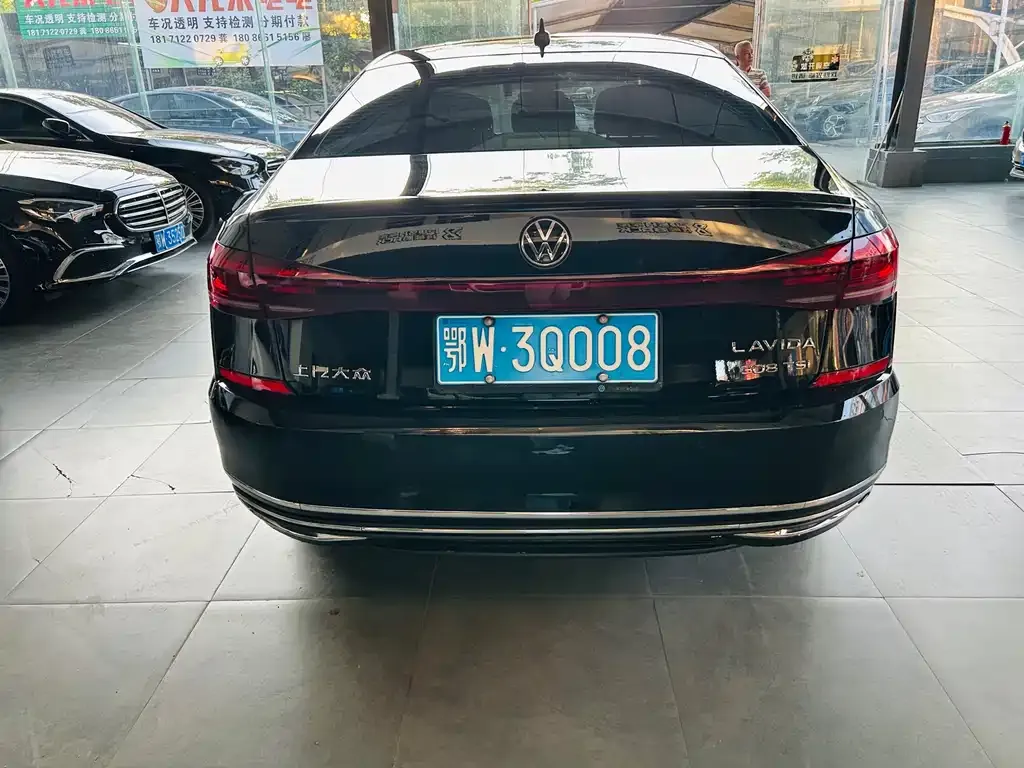 Volkswagen Passat — фото 5