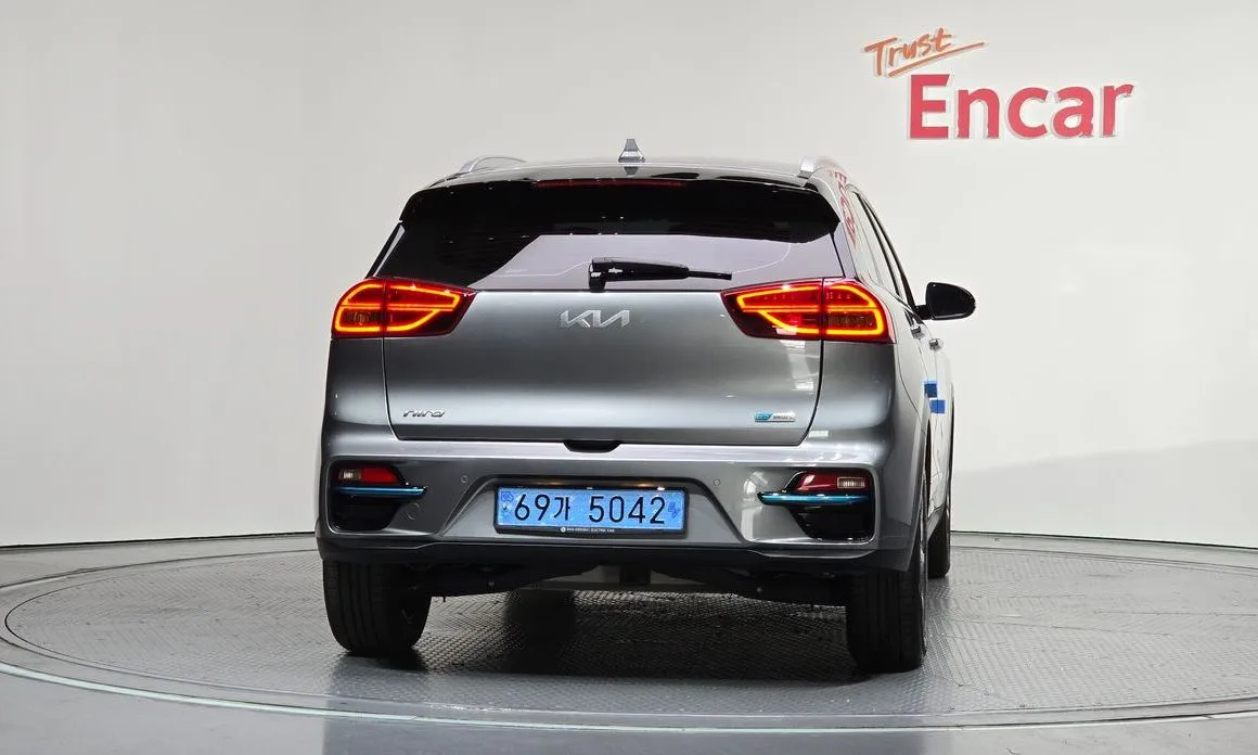Kia Niro 2022 из KR, фото 2
