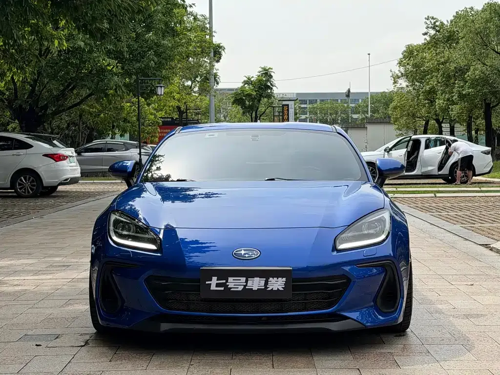 Subaru BRZ 2022 из CN, фото 9