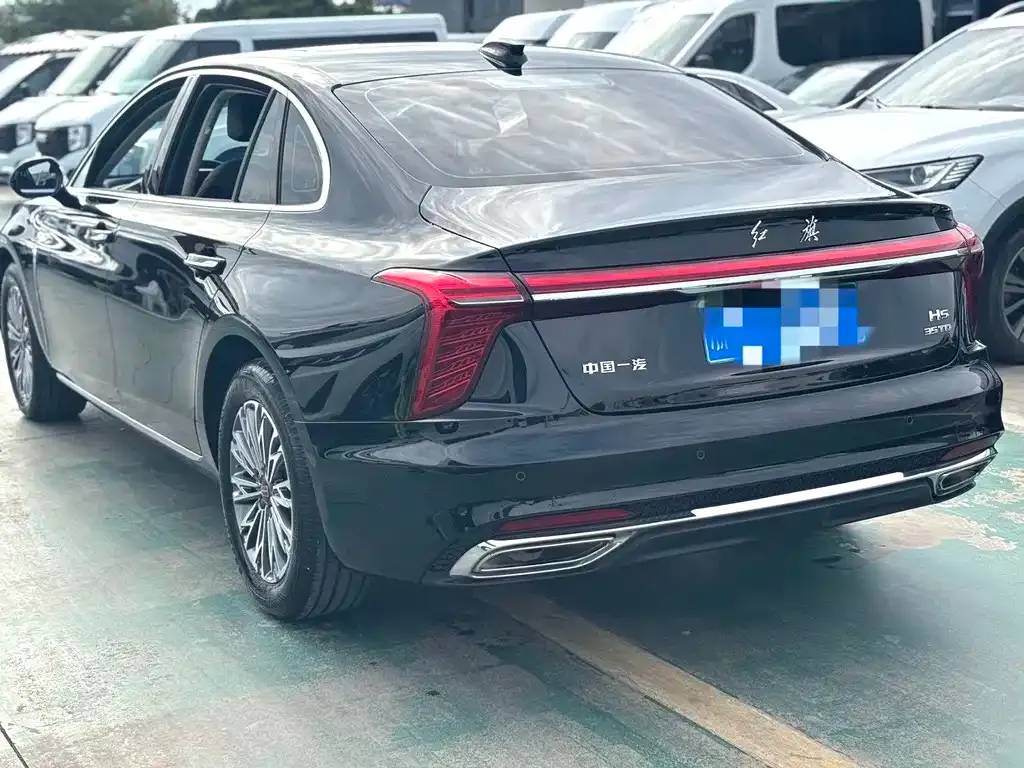 Hongqi H5 — фото 6
