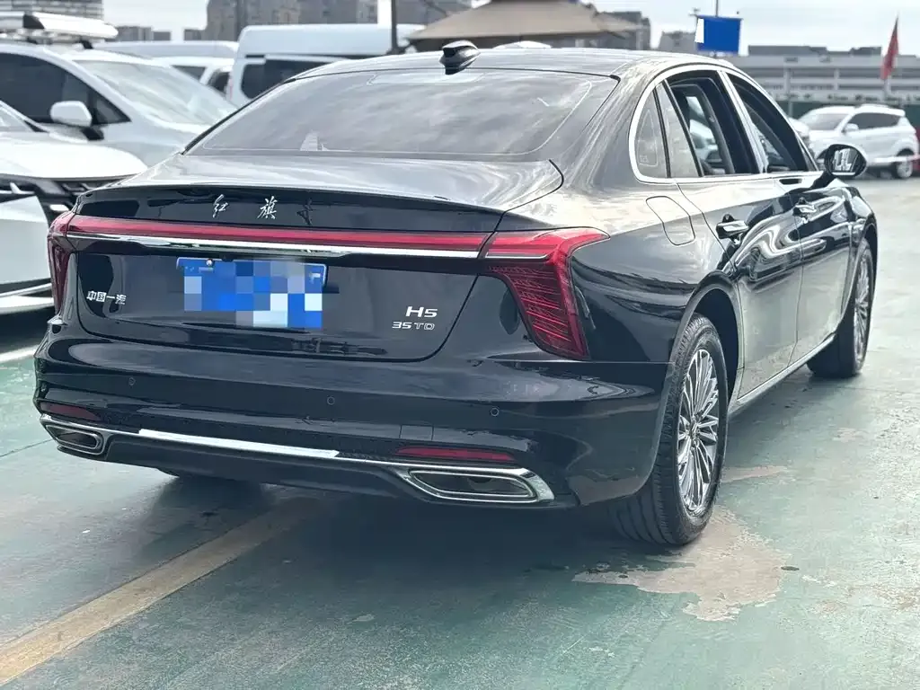 Hongqi H5 — фото 4
