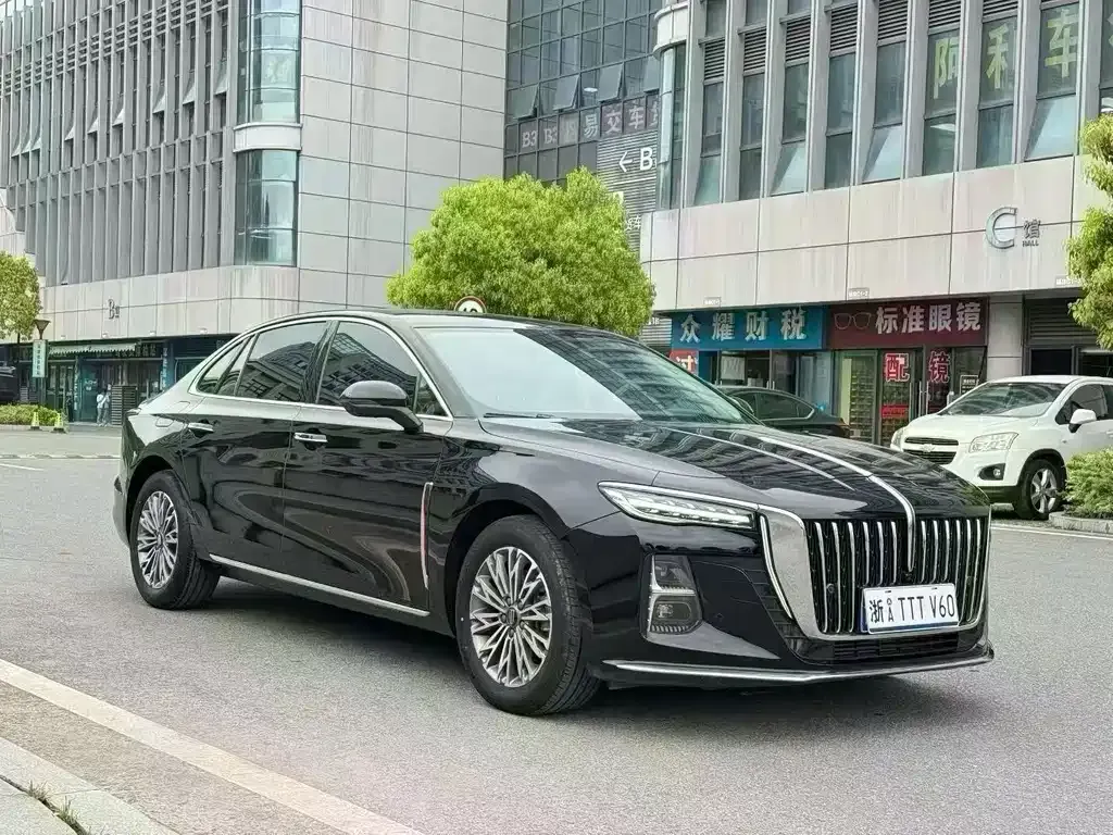 Hongqi H5 — фото 5