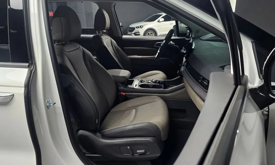 Kia Carnival 2025 из KR, фото 4