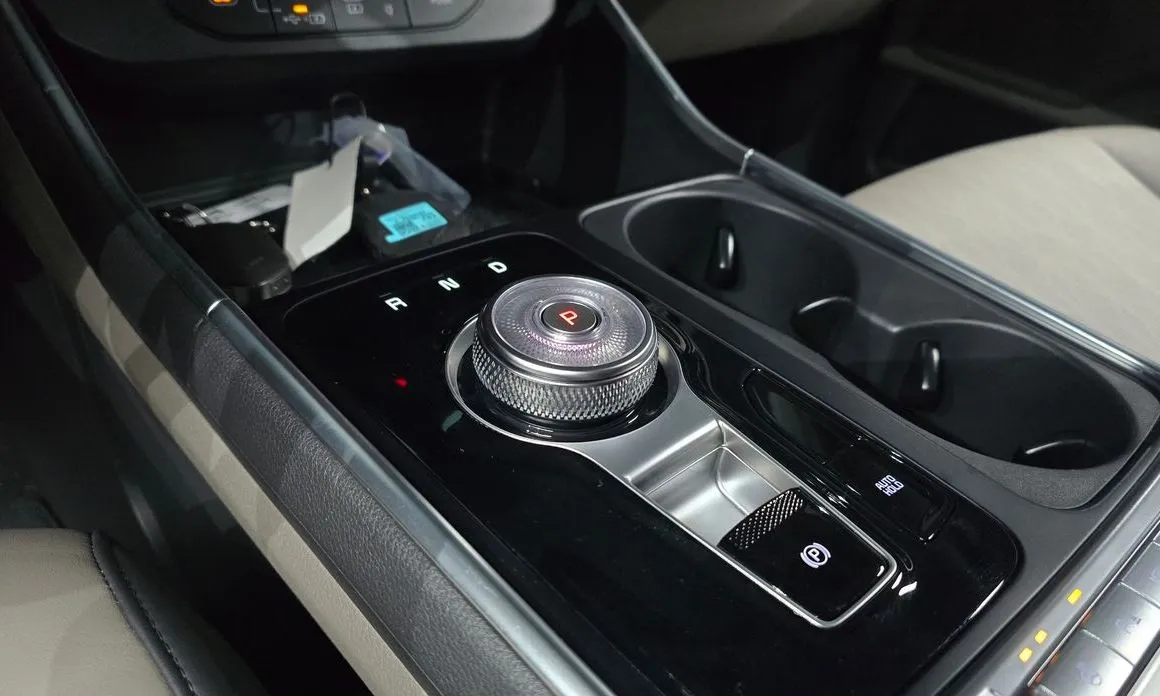 Kia Carnival 2025 из KR, фото 7