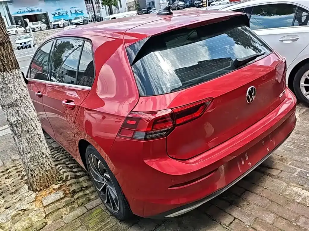 Volkswagen Golf 2021 из CN, фото 9