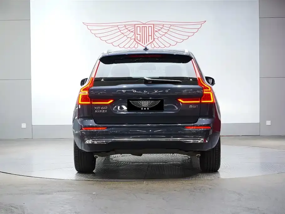 Volvo XC60 2024 из CN, фото 3
