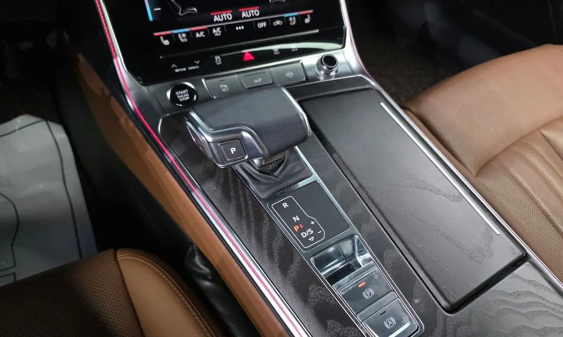 Audi A6 — фото 7