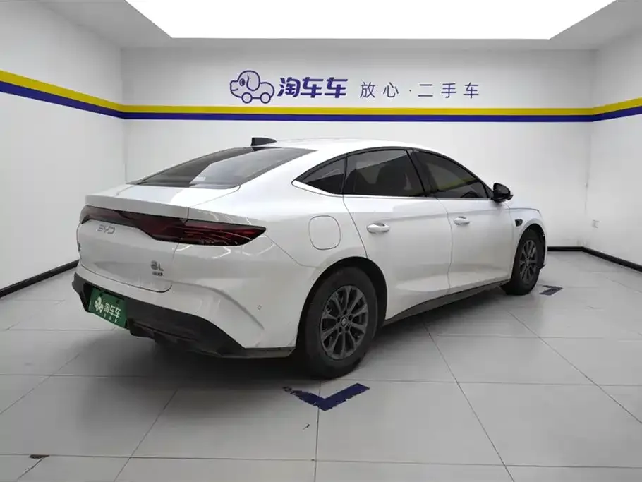 BYD Qin L — фото 2