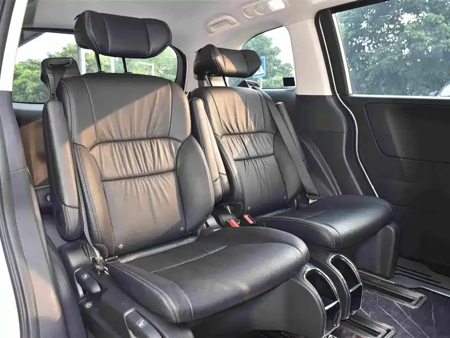 Honda Odyssey 2023 из CN, фото 6