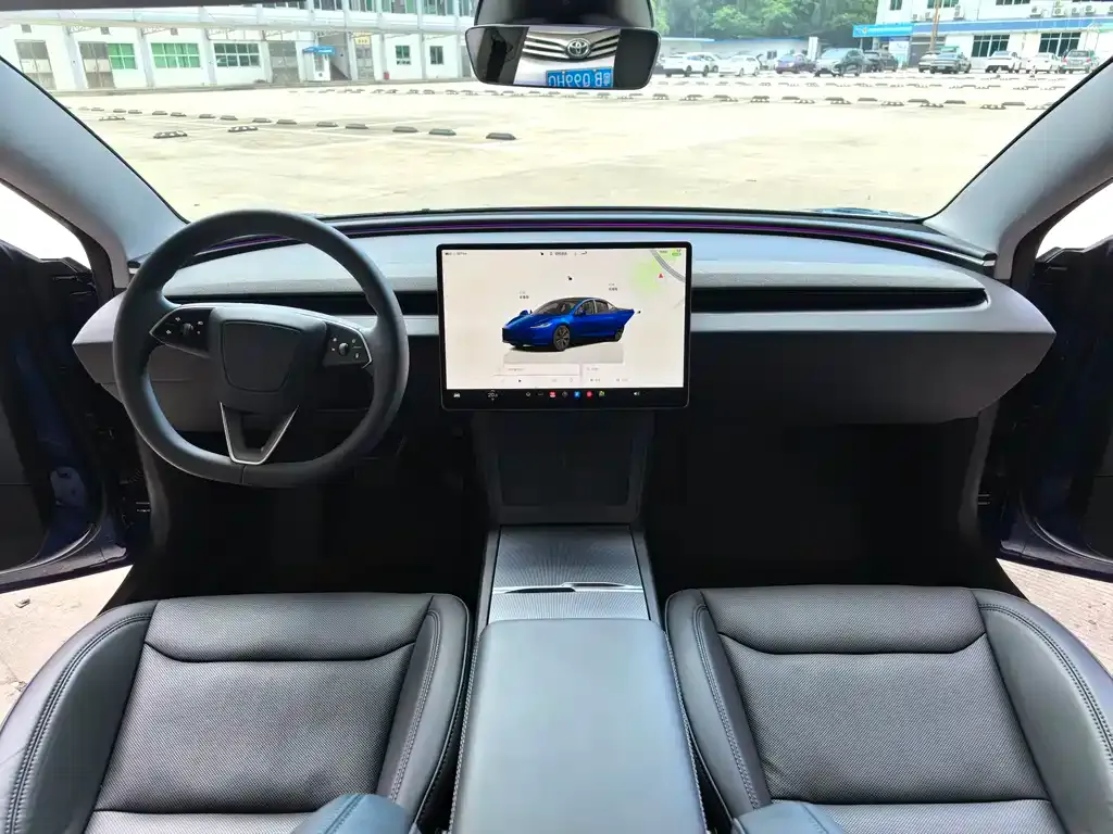 Tesla Model 3 — фото 6